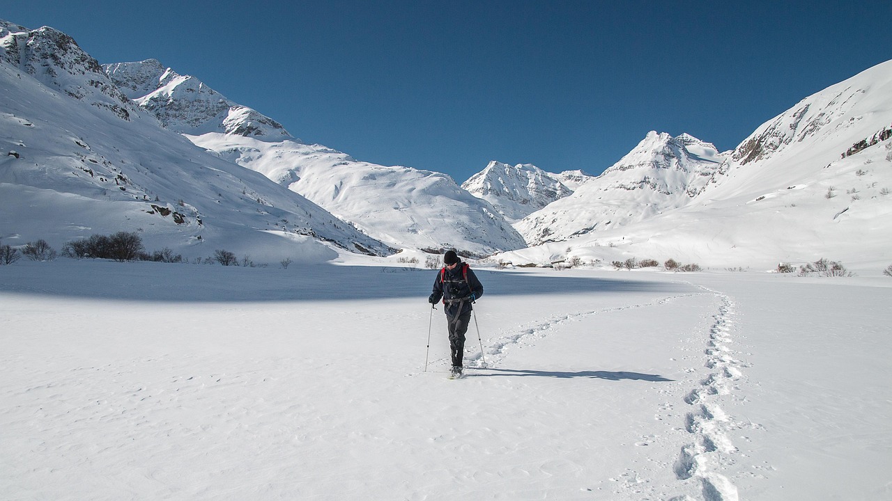 découvrez nos conseils et astuces pour le backpacking : préparez votre sac à dos, choisissez les meilleures destinations, et vivez une aventure inoubliable en toute liberté.
