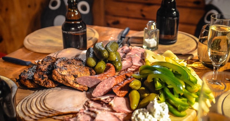 Saint-Azay saucisson : le goût authentique qui fait craquer